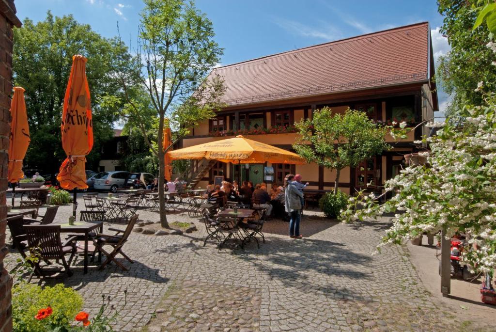 Up Hus Hotel Neuruppin Exterior foto